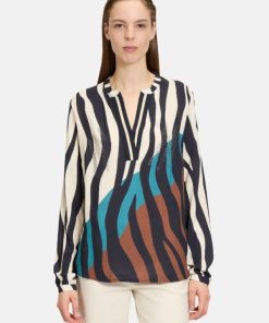 Coltongonzales.shop2bdcf00006 1