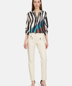 Coltongonzales.shop2bdcf00006 2