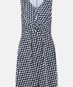 Coltongonzales.shop39d498ec35 4