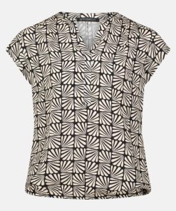 Coltongonzales.shop5e20b94ffd 3