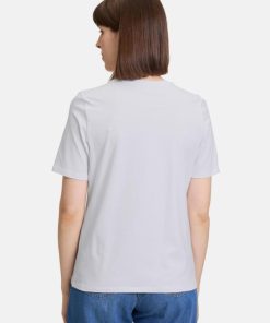 Coltongonzales.shop6c5e6c4bc2 4