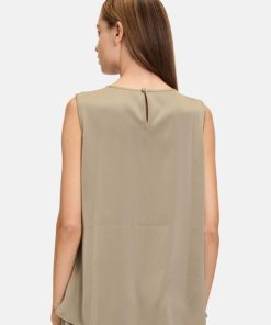 Coltongonzales.shop70807403e9 3