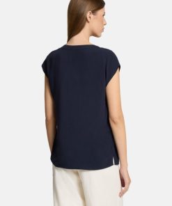 Coltongonzales.shop8b445f11c2 3