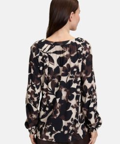 Coltongonzales.shop8eae996e9e 3