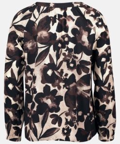 Coltongonzales.shop8eae996e9e 5