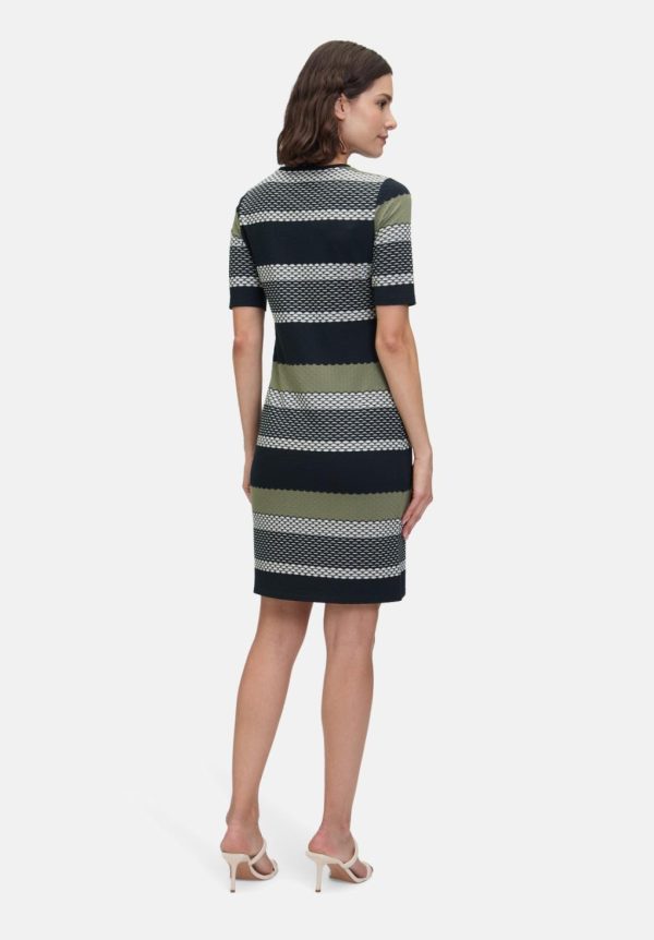 Coltongonzales.shop8fd965e27a 3