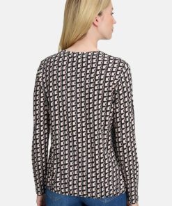 Coltongonzales.shopbf35bf5b3a 3