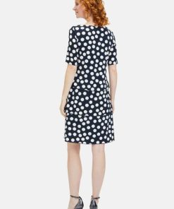 Coltongonzales.shopbfbfc23b54 3